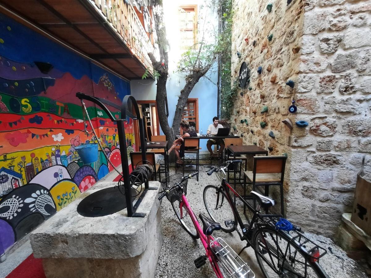 אנטליה Kuyu Beergarden Hostel מראה חיצוני תמונה