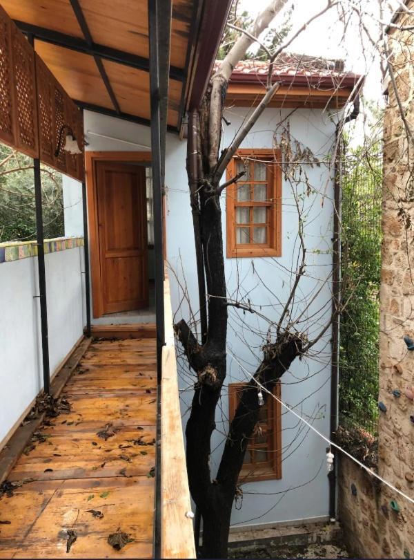 אנטליה Kuyu Beergarden Hostel מראה חיצוני תמונה